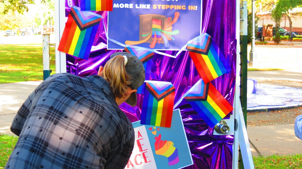 Photos Albion College Celebrates National Coming Out Day The Albion